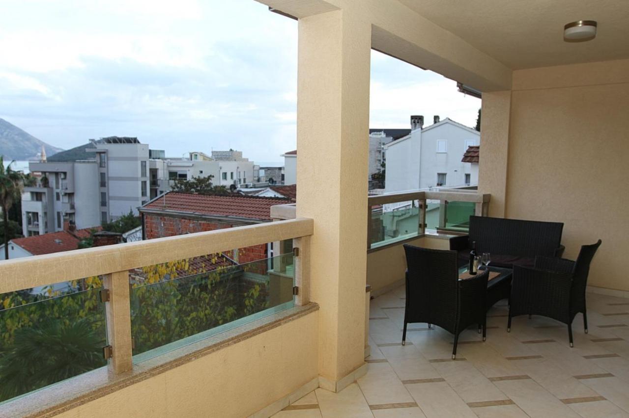 Luxury Apartment Big Blue Budva Exterior foto